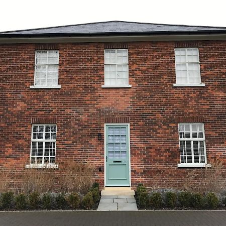 The Officers' Mess - The Garden Quarter Villa Bicester Luaran gambar