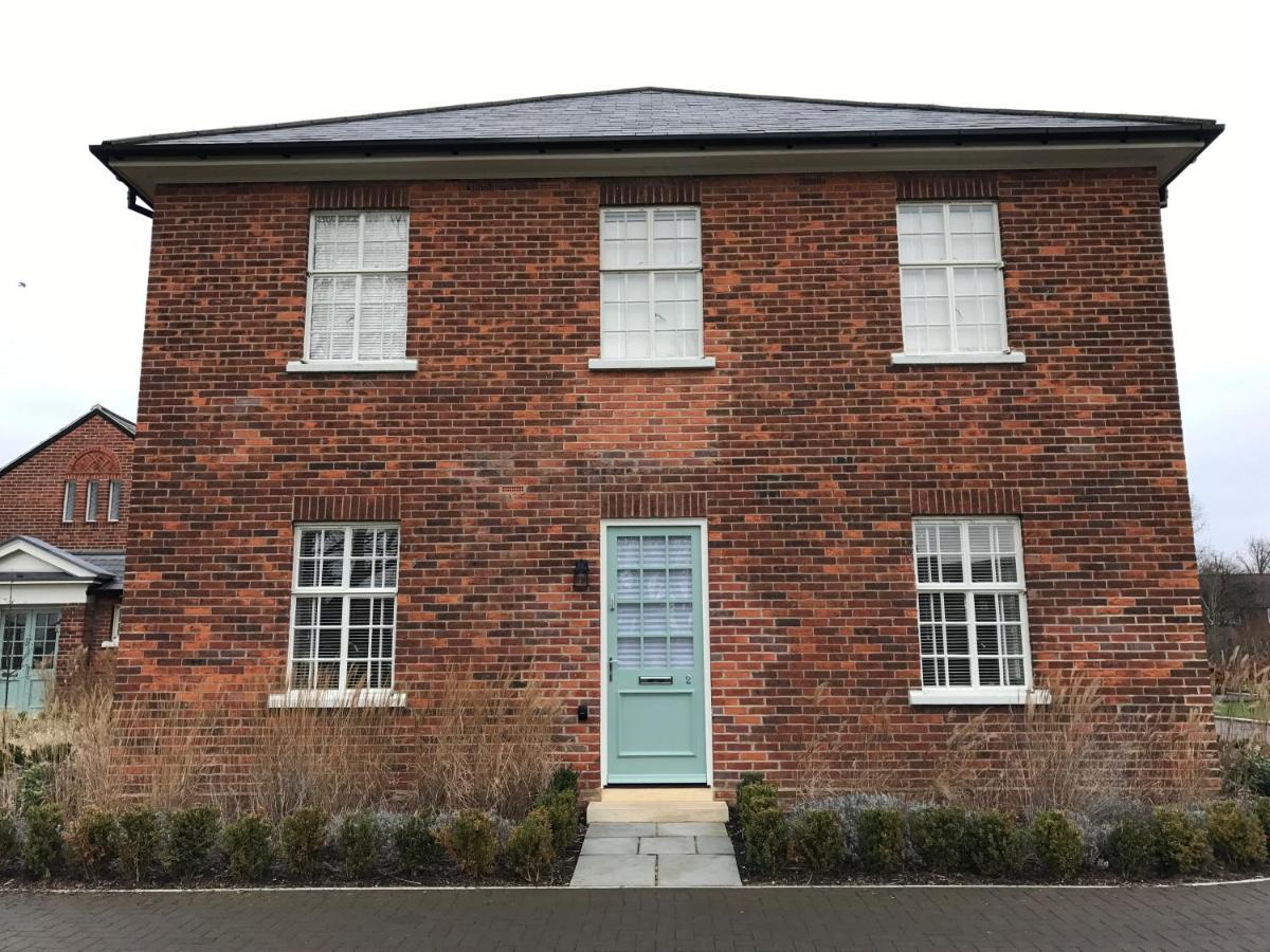 The Officers' Mess - The Garden Quarter Villa Bicester Luaran gambar