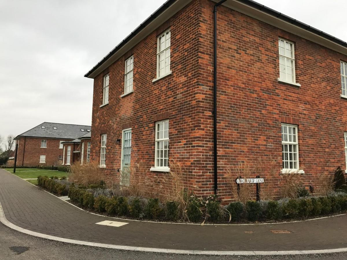 The Officers' Mess - The Garden Quarter Villa Bicester Luaran gambar
